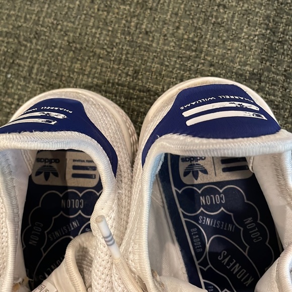Adidas Pharrell Williams Tennis Hu off white runners (sz 5 1/2) - Picture 7 of 9